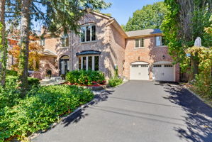 106 Highland Crescent, Toronto ON