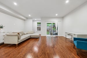 Lentz Ln-S1205-008.jpg