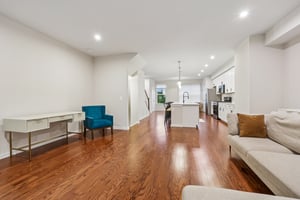 Lentz Ln-S1205-010.jpg