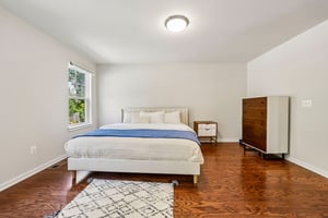 - 106 Lentz Ln-S0309-1-012.jpg