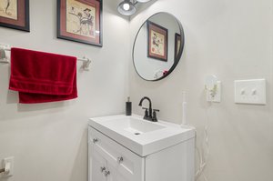  Photo 49
