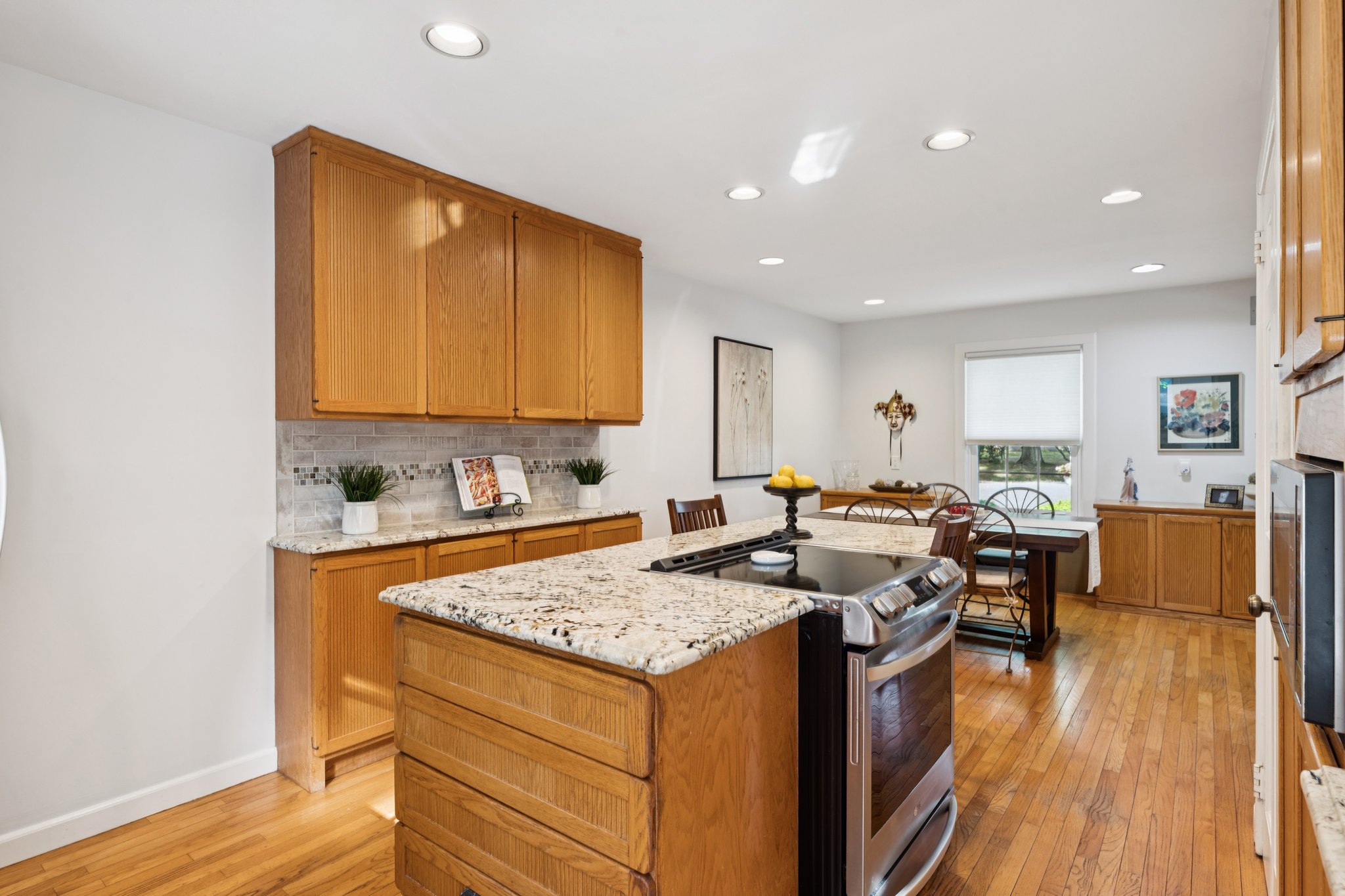 Lowell Pl-S0209-018.jpg