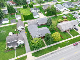  Photo 42