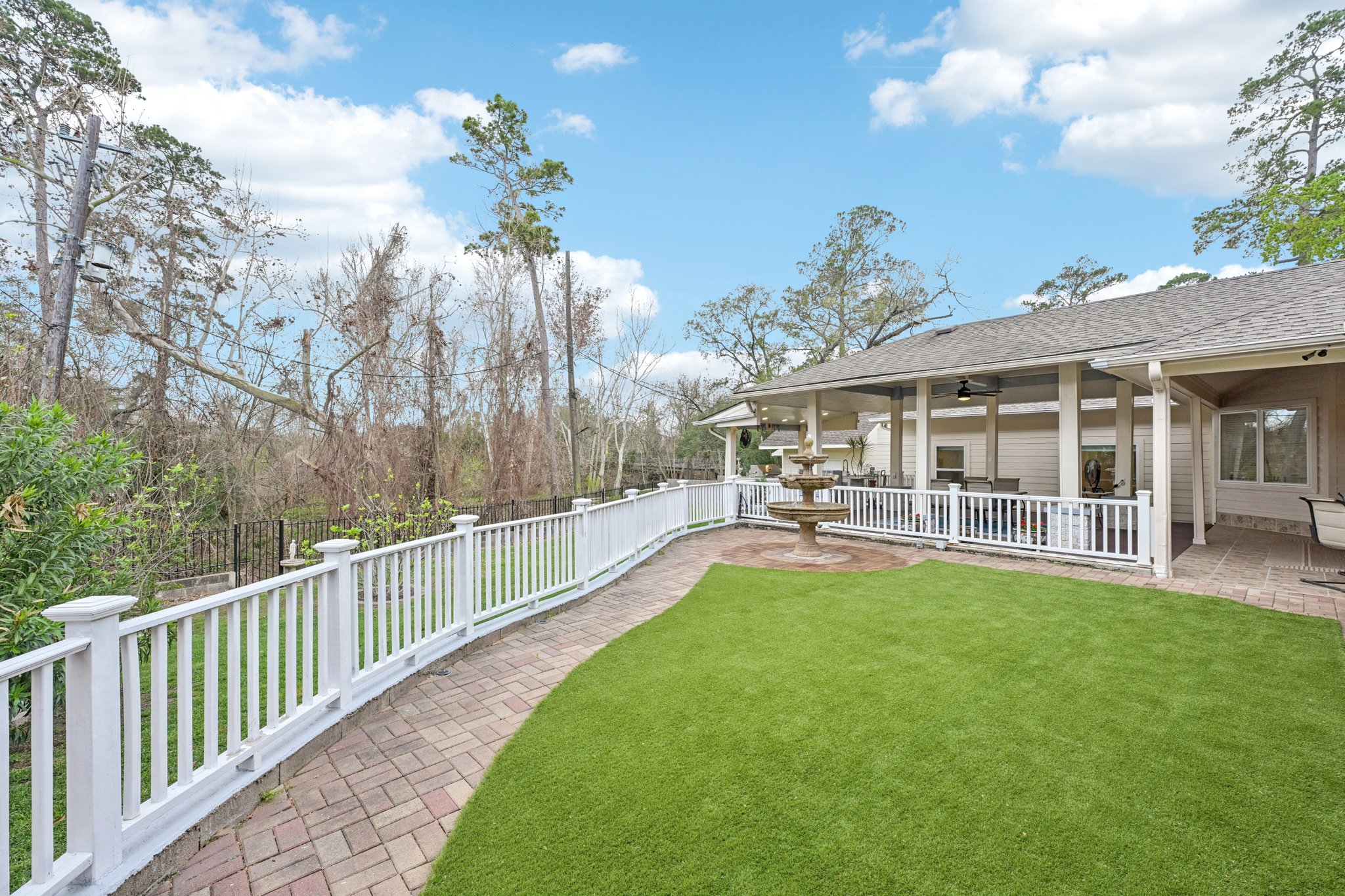 Mignon Ln-S0603-058.jpg