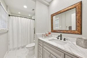 Mignon Ln-S0603-033.jpg