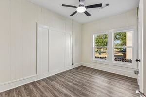 N Pear St-S2809-026.jpg