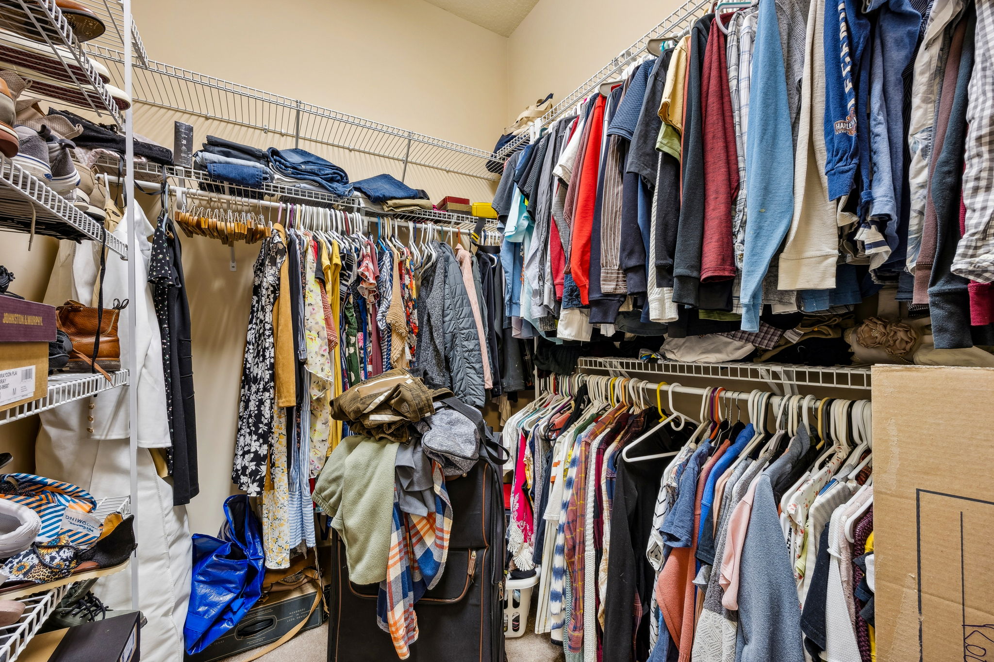 Primary Bedroom Closet