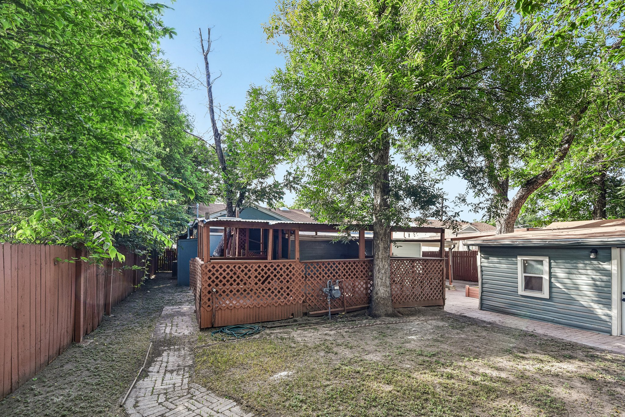 Rollins Ave-S3006-049.jpg
