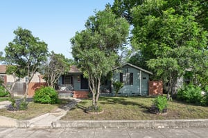 Rollins Ave-S3006-003.jpg