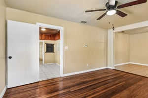 Rollins Ave-S3006-008.jpg
