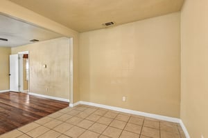 Rollins Ave-S3006-017.jpg