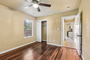 Rollins Ave-S3006-026.jpg