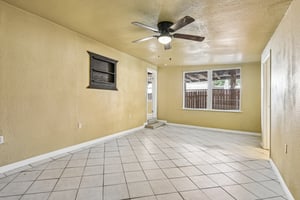 Rollins Ave-S3006-036.jpg