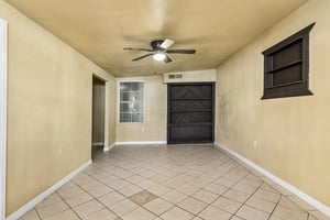 Rollins Ave-S3006-037.jpg