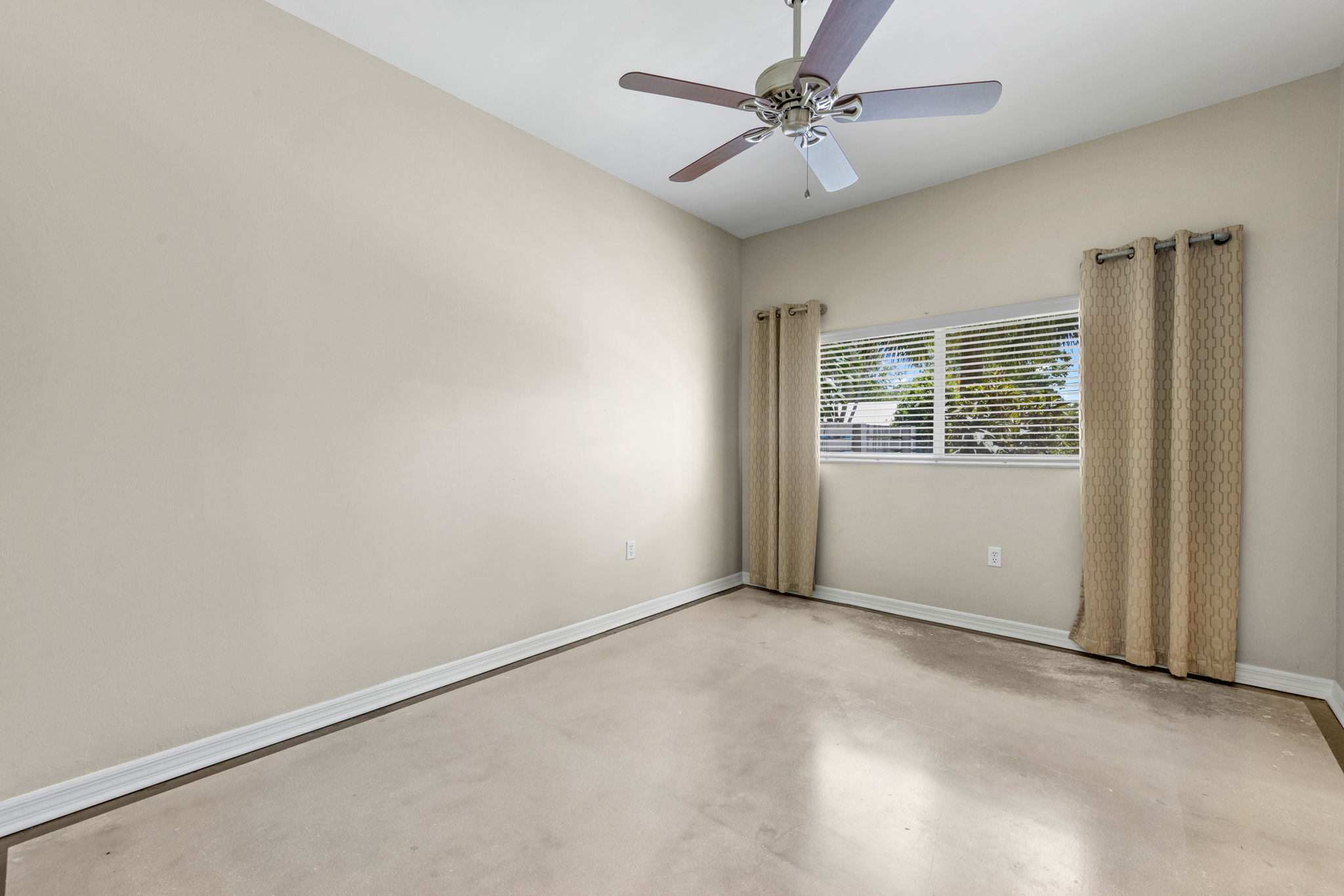 Guest Bedroom 1