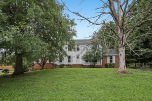 Shawnee Dr-S1407-002.jpg