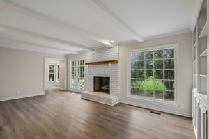 Shawnee Dr-S1407-014.jpg