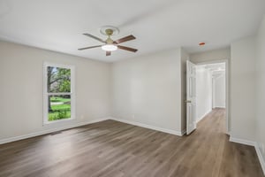 Shawnee Dr-S1407-051.jpg