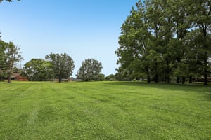 Shawnee Dr-S1407-094.jpg
