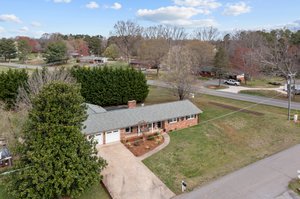 106 Southwood Drive