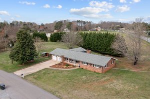 106 Southwood Drive