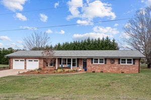 106 Southwood Drive