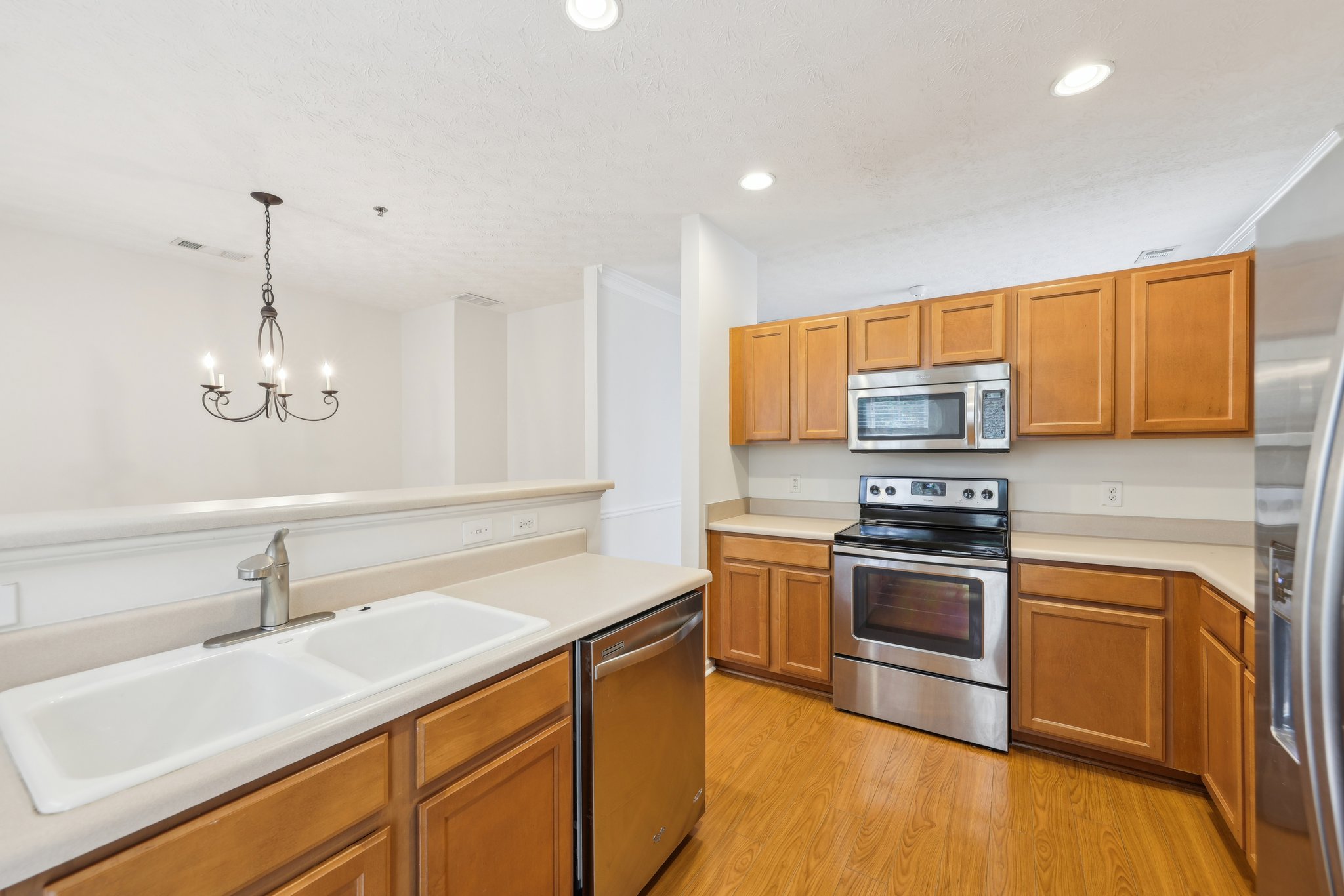 Weatherstone Square Dr-1505-018.jpg