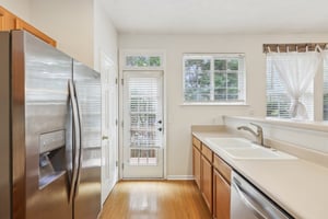 Weatherstone Square Dr-1505-017.jpg