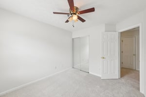 Weatherstone Square Dr-1505-029.jpg