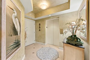  Photo 0