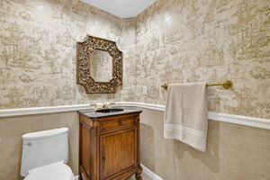 Guest Bathroom 2