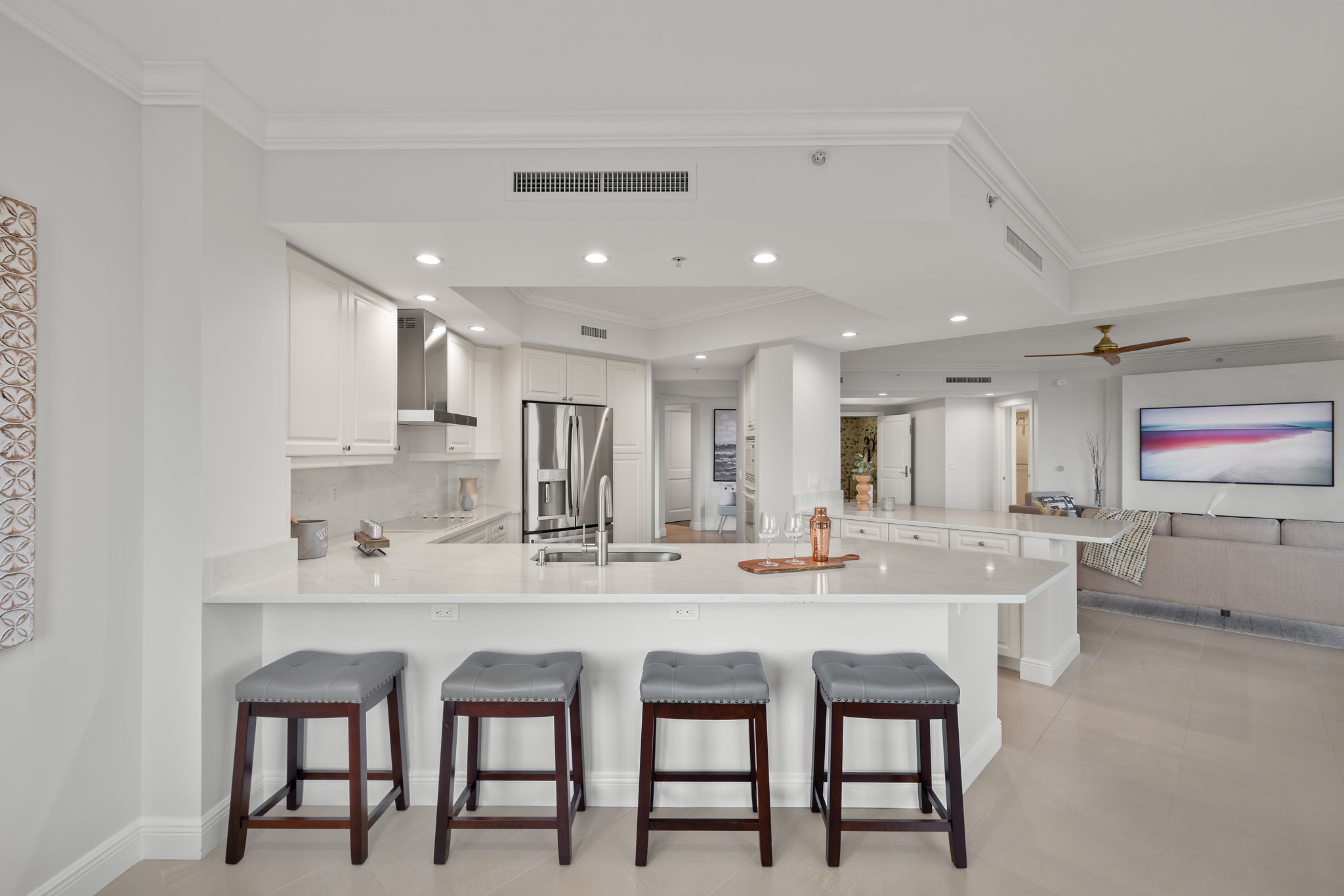 Breakfast Bar 2 of 2