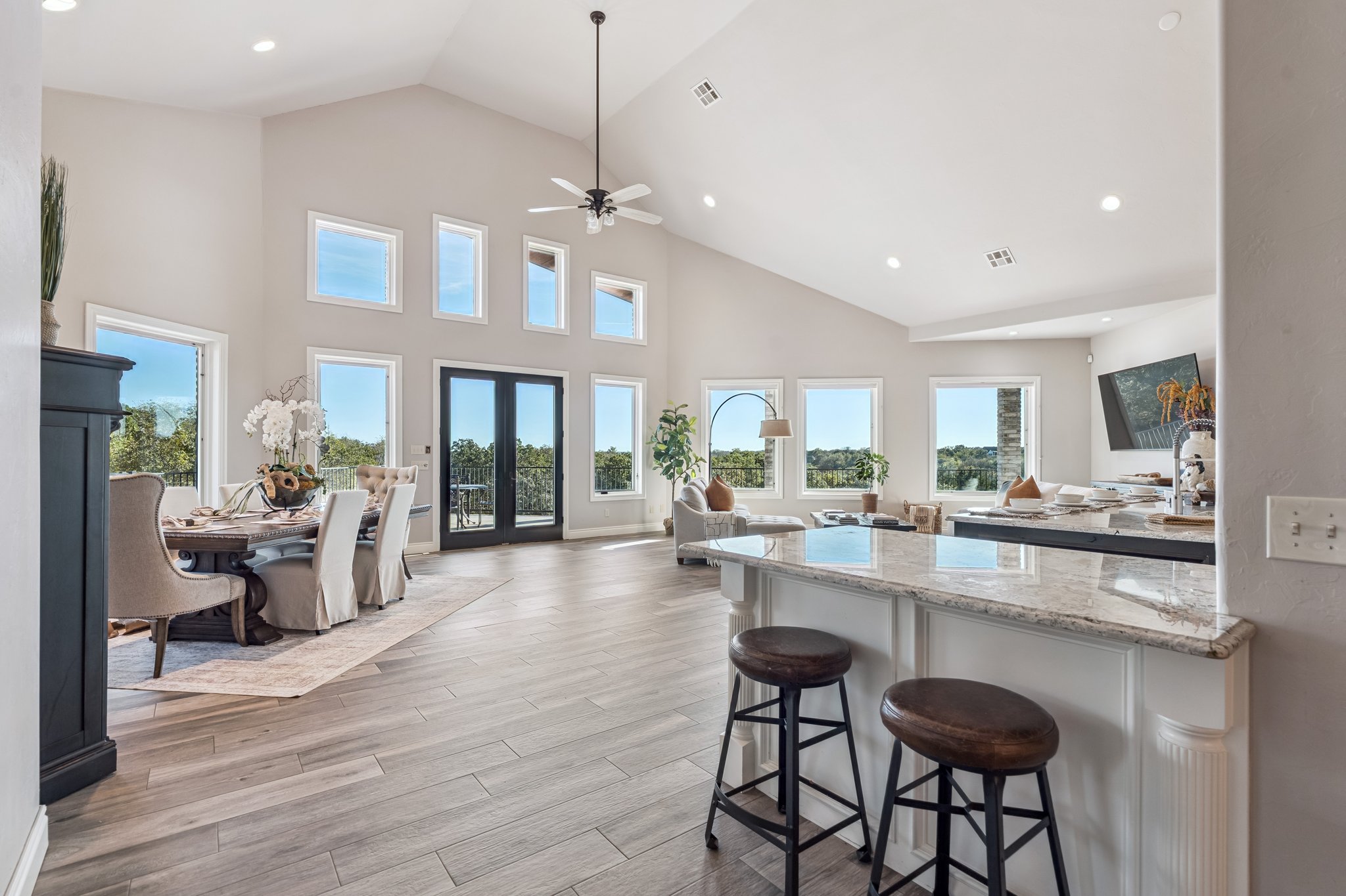 10600 E Covell Rd_009.jpg