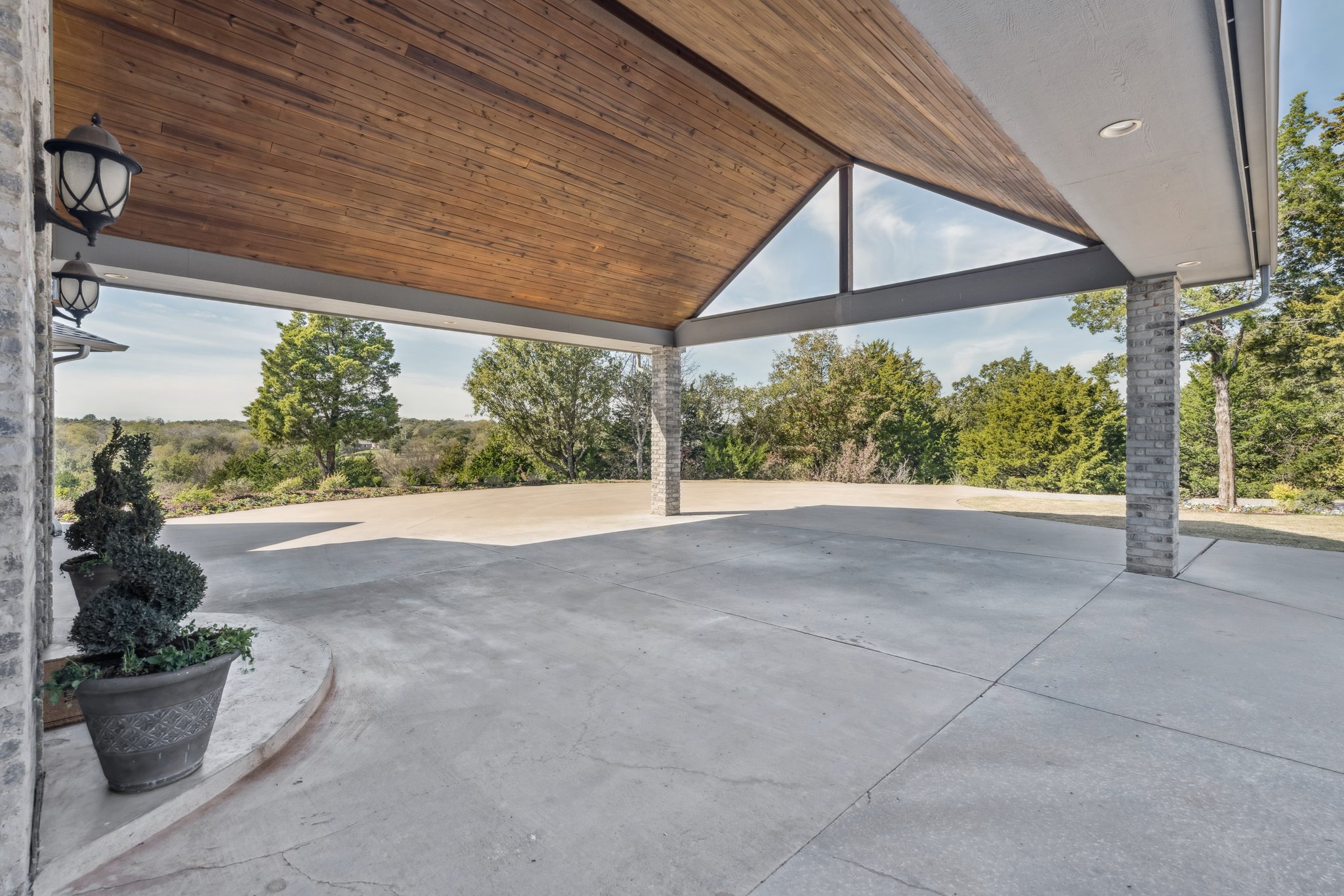 10600 E Covell Rd_007 (2).jpg