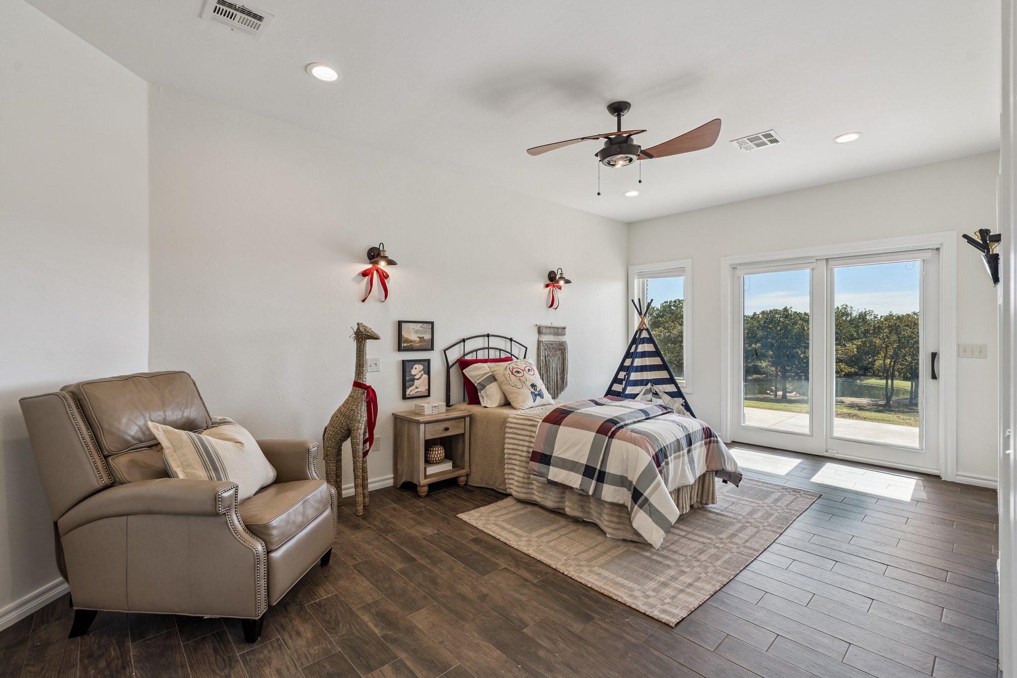 10600 E Covell Rd_024 (2).jpg