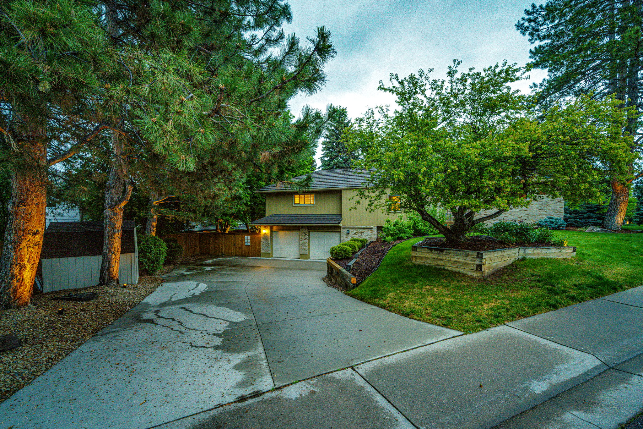 Driveway w Twilight Ambiance