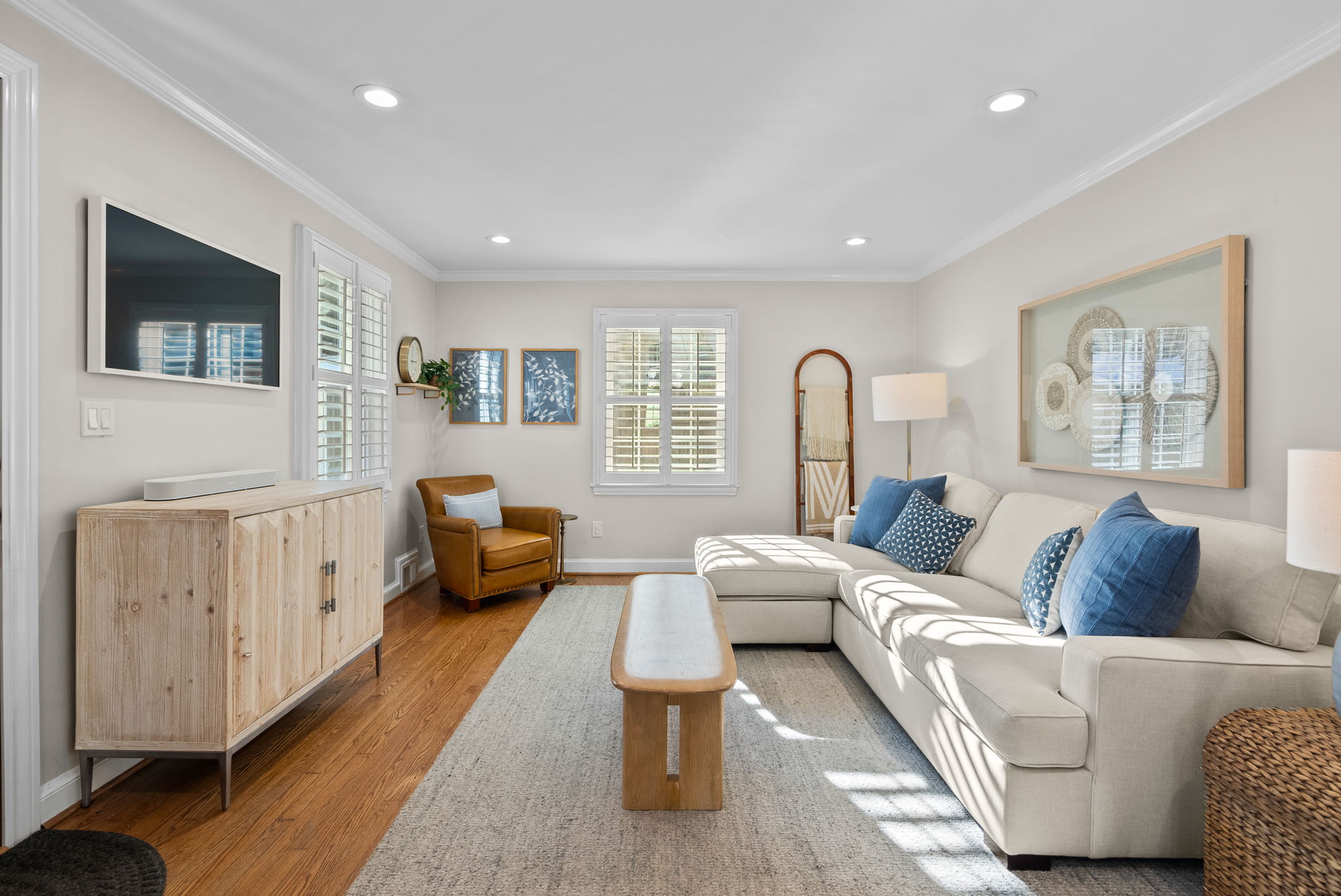 05. 10604 Lorain Ave