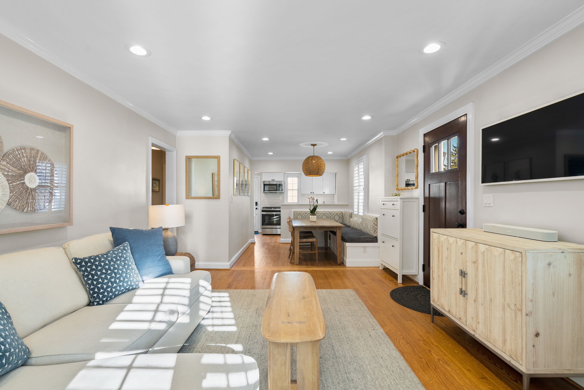 07. 10604 Lorain Ave