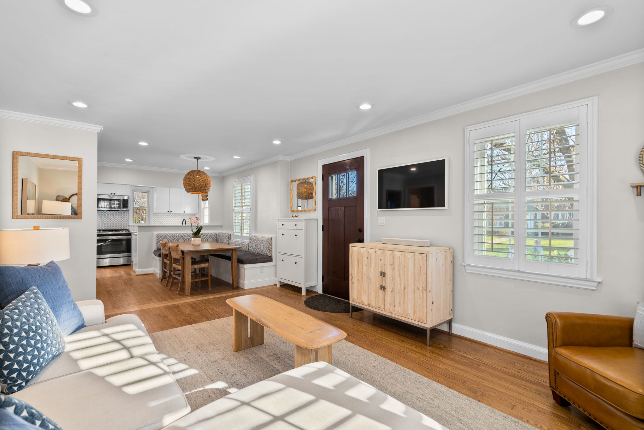 08. 10604 Lorain Ave