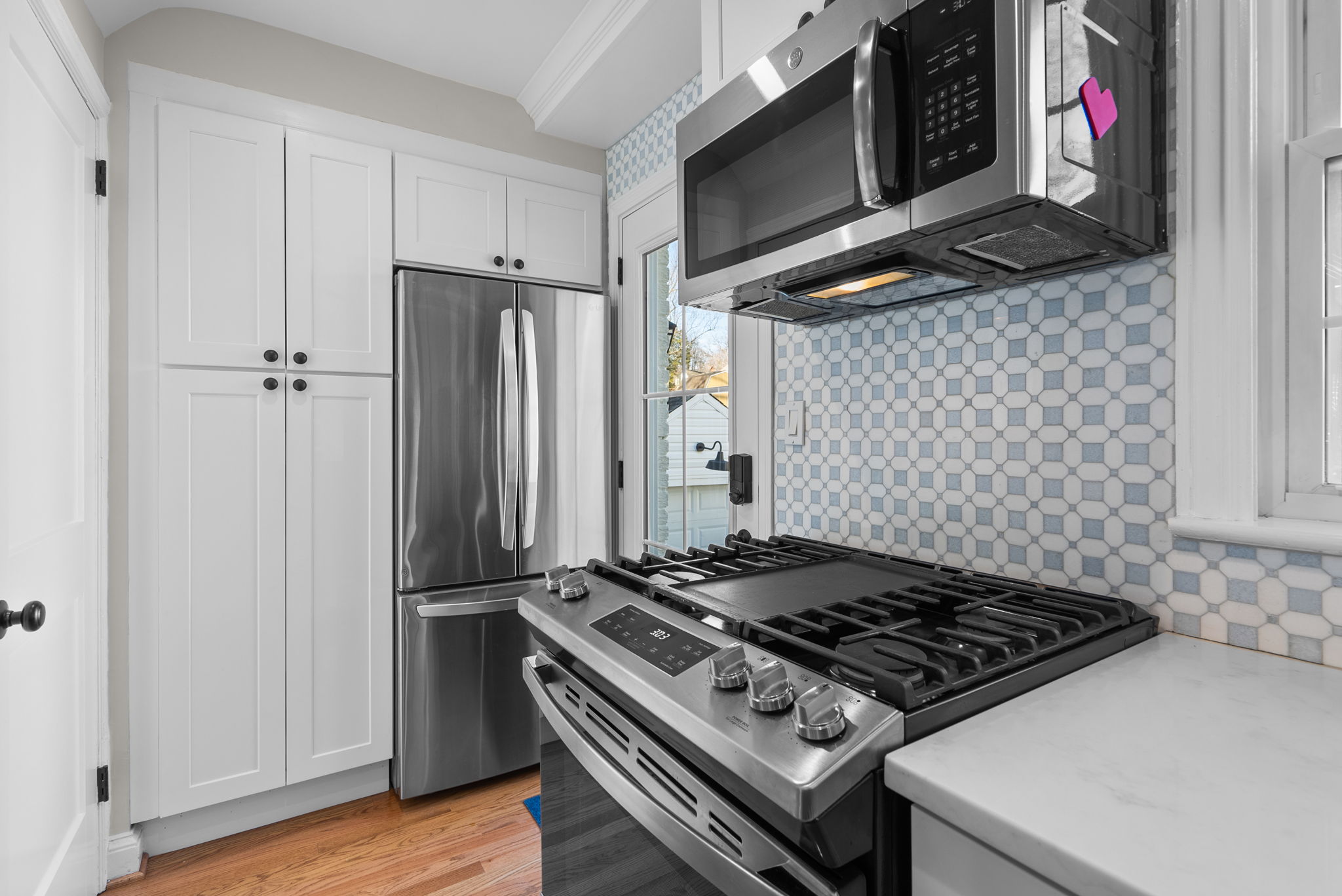 15. 10604 Lorain Ave