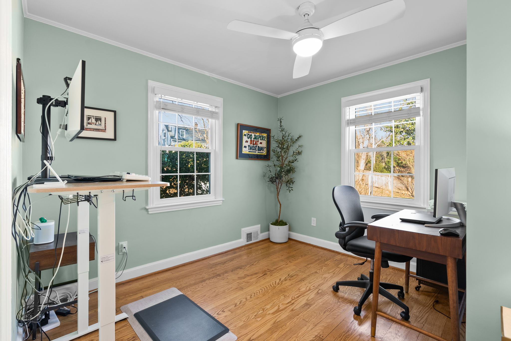 19. 10604 Lorain Ave