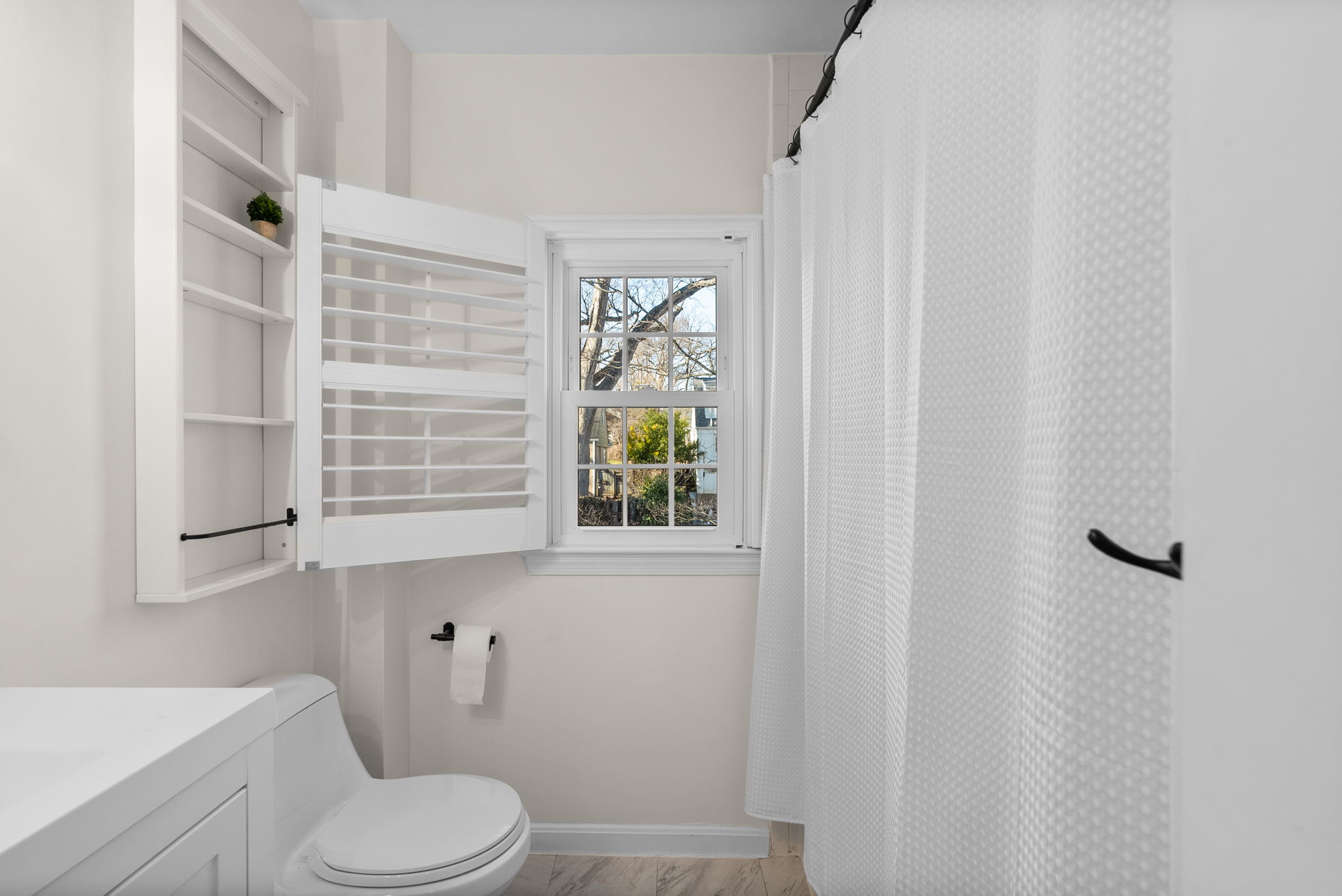 25. 10604 Lorain Ave