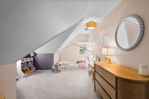 31. 10604 Lorain Ave