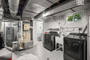 35. 10604 Lorain Ave