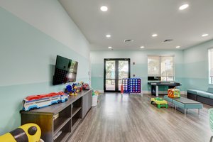 KIDS ROOM