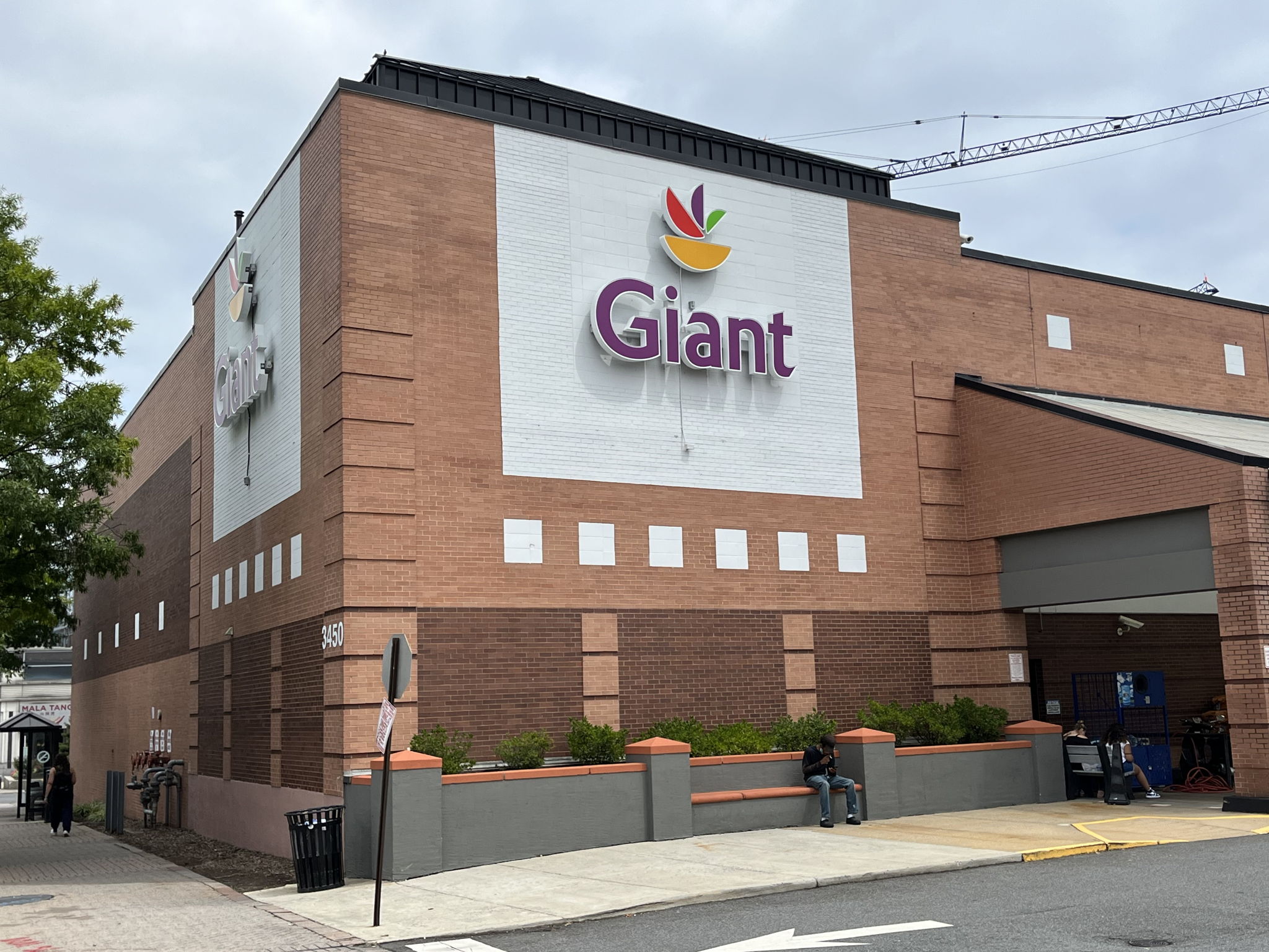 Giant grocery is just a block away