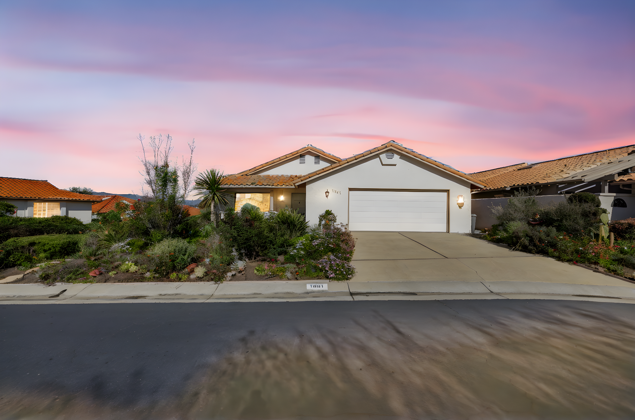 ext 20926-4 day to dusk.jpeg