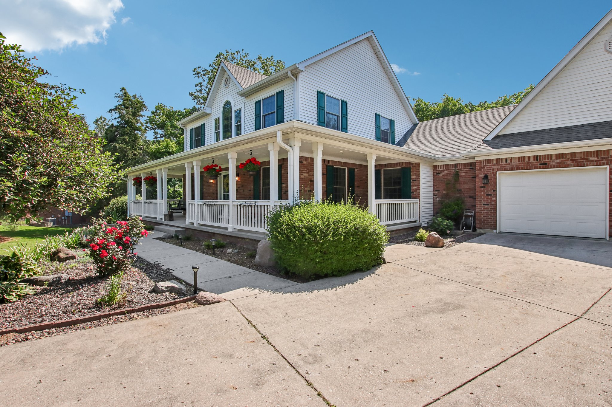 W Cedar Ln-S0706-005.jpg