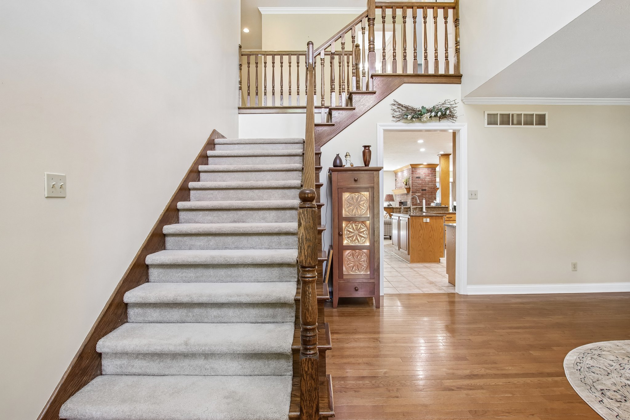W Cedar Ln-S0706-010.jpg