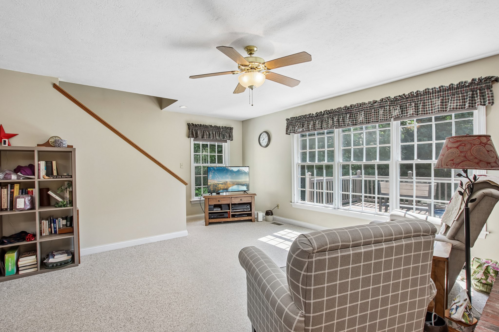 W Cedar Ln-S0706-012.jpg